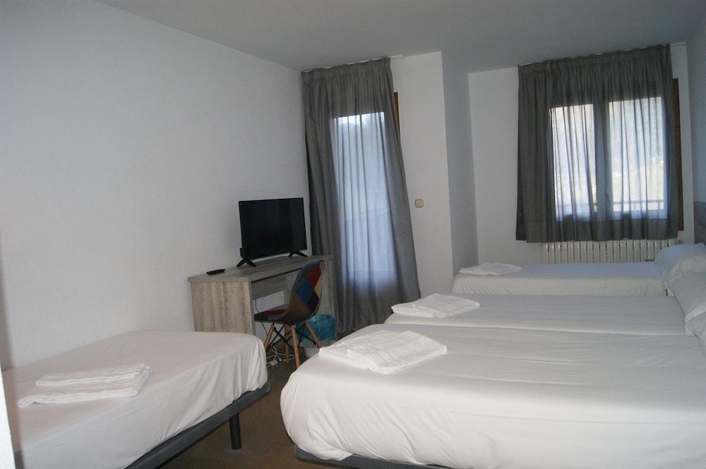 L'Aldosa de la Massana Hotel Del Bisset מראה חיצוני תמונה